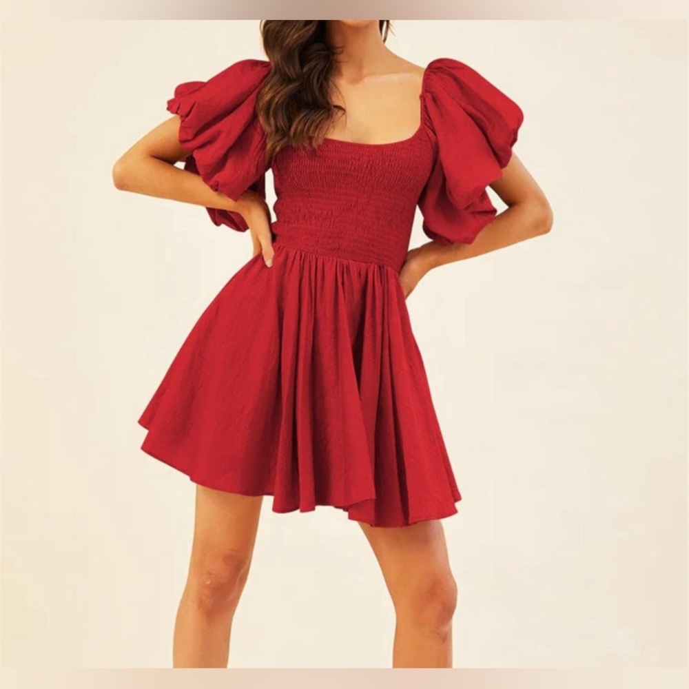 🌸Smocked Puff Sleeve Dress - Picture 2 of 4